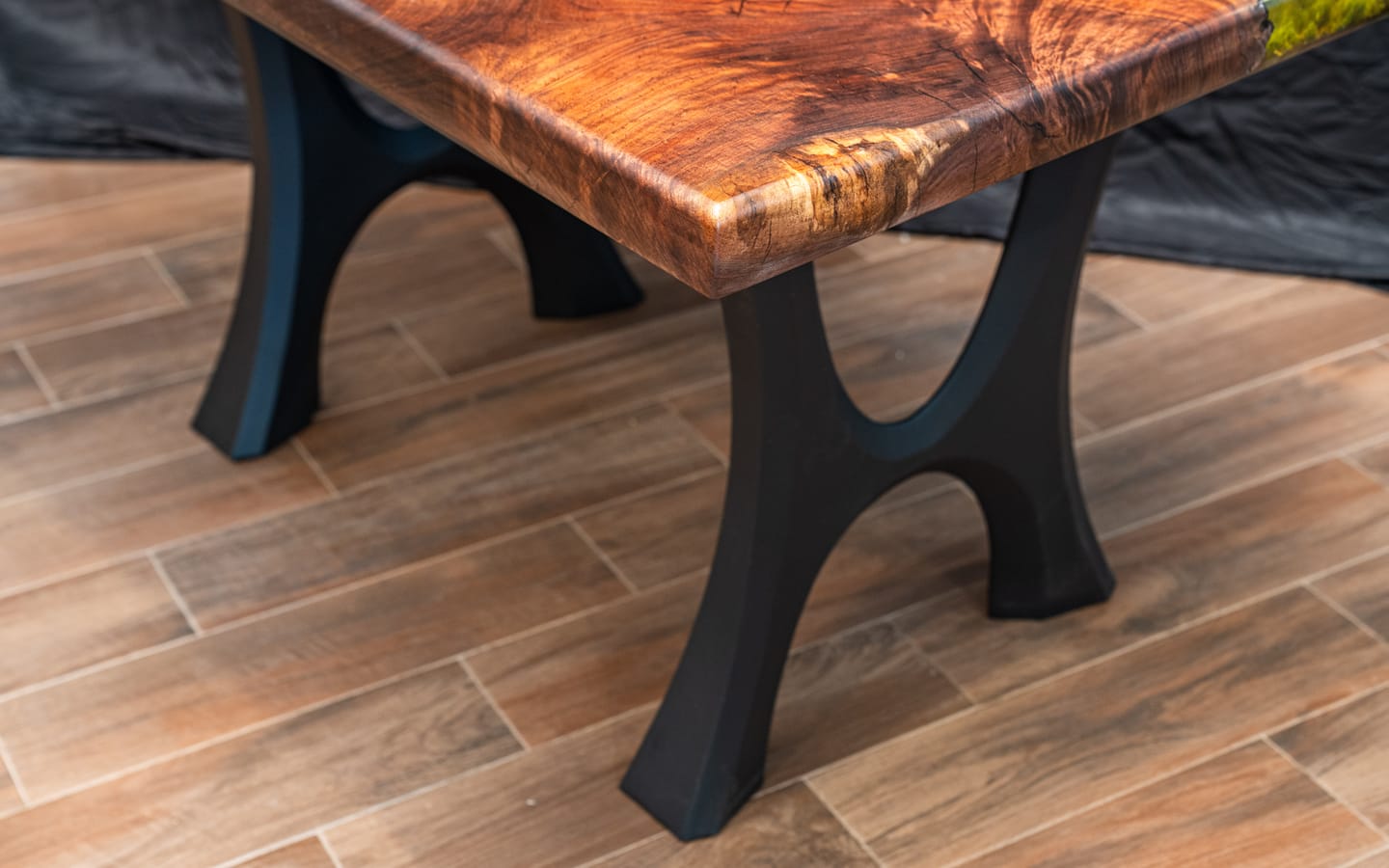 Customer photo review of Table Legs 405 Haru 28H Metal Dining Furniture Legs