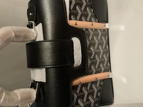 Customer photo review of Monté City Satchel
