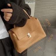Customer photo review of Valley Purse