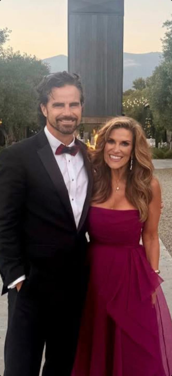 Customer photo review of The Ezra - Feather Bow Tie