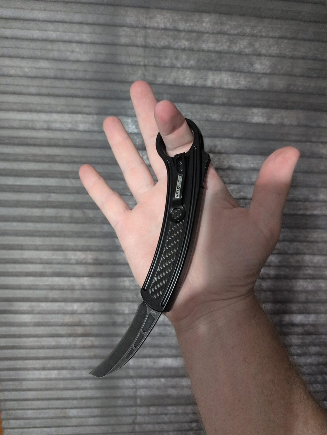 Customer photo review of VT Karambit D/A OTF Automatic Knife