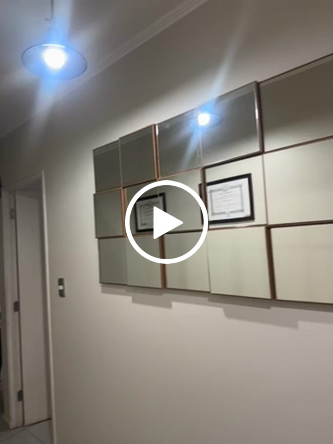 Customer video review of Espejo Radal Canela