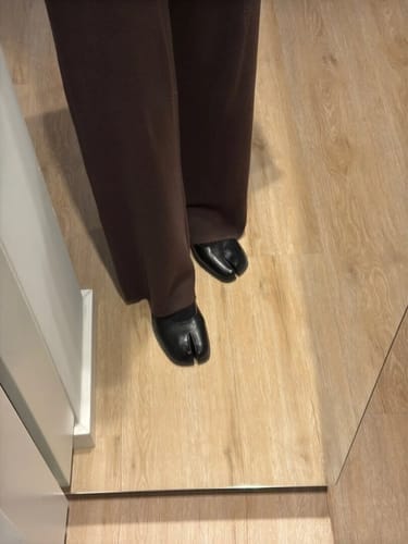 Customer photo review of Tabi loafers