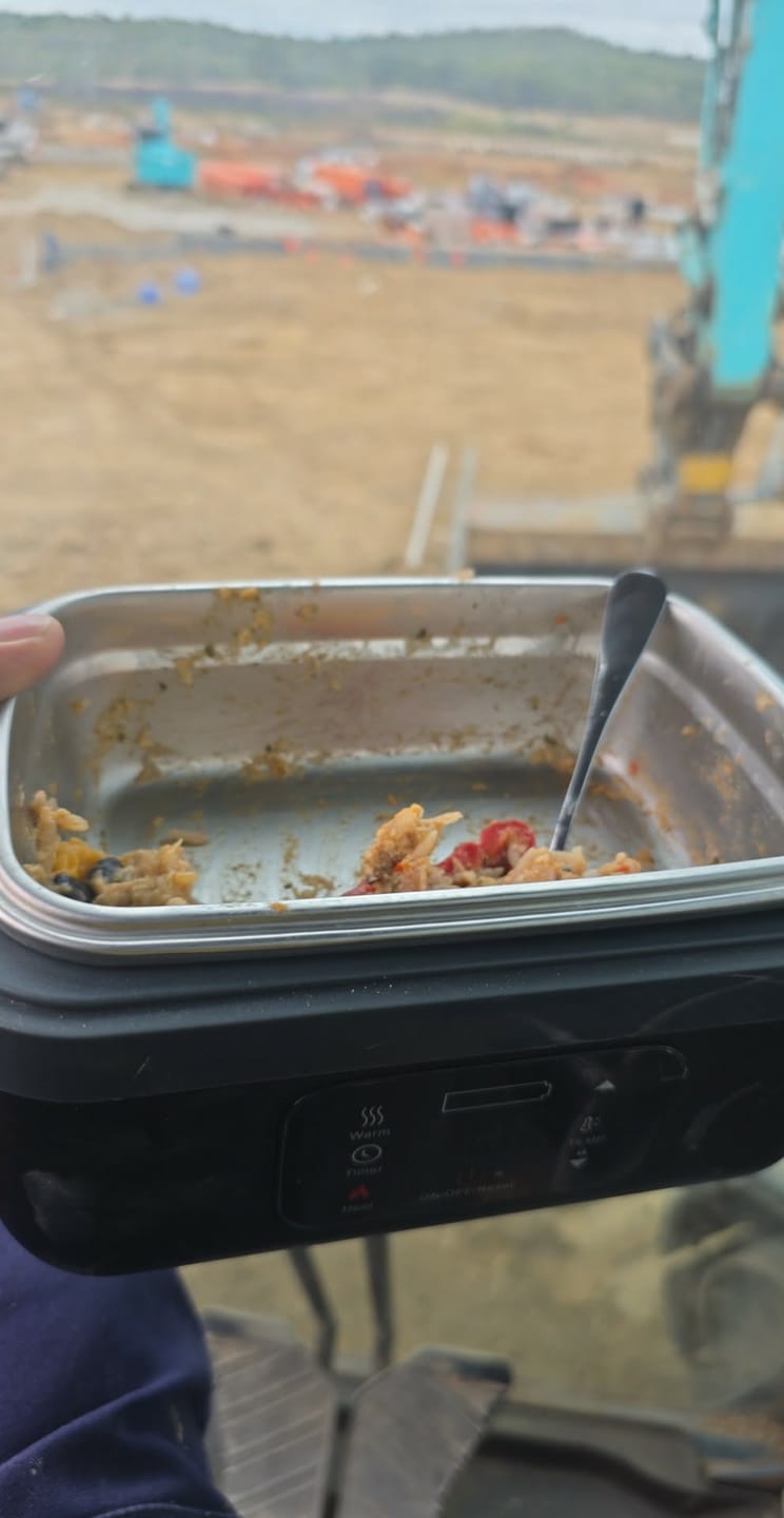 Customer photo review of Explorer Heating Lunchbox™ - Portable And Convenient