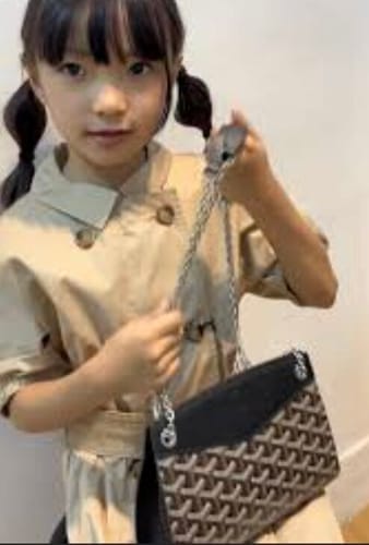 Customer photo review of Rouette Noir Mini Carryall