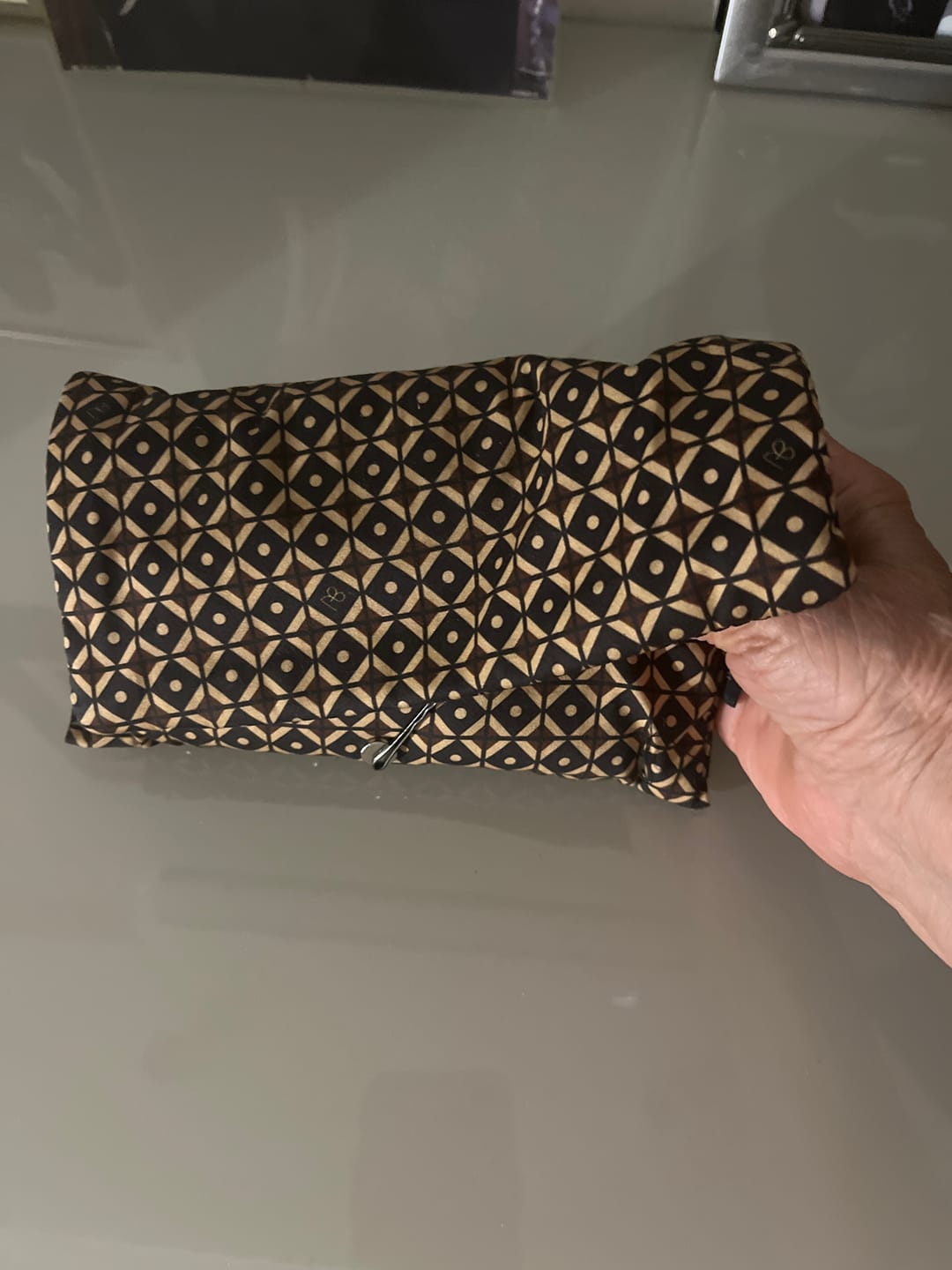 Customer photo review of נרתיק משקפיים גרייס