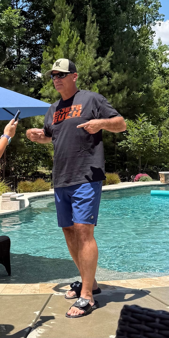 Customer photo review of Jets Rivalry Shirt