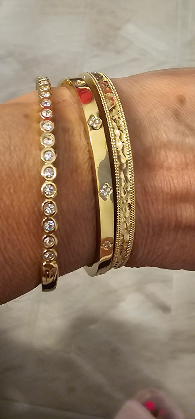Customer photo review of Bezel Bangle
