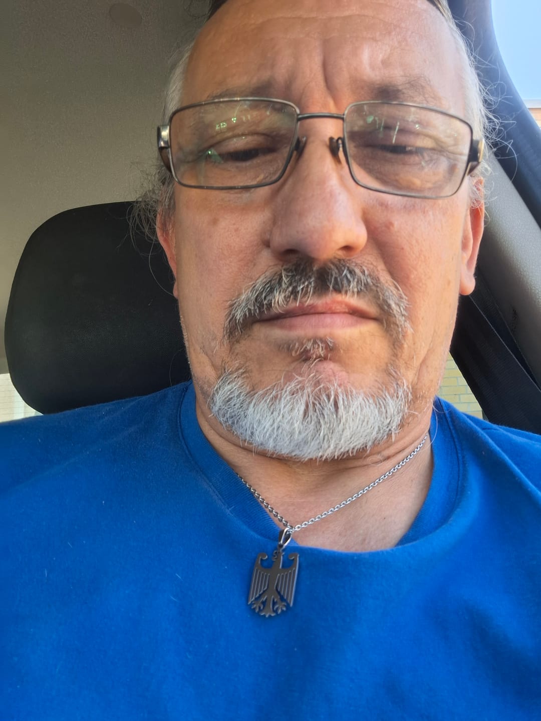 Customer photo review of Deutschland Adler Kette