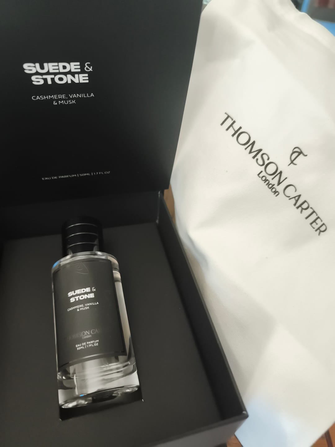 Customer photo review of Suede & Stone | Eau de Parfum