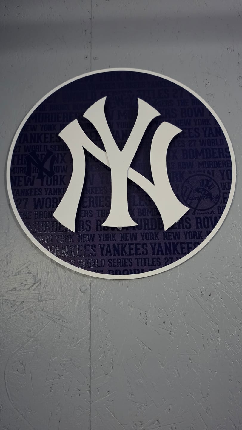 Customer photo review of New York Yankees CRAFT SERIES 3D Embossed Metal Wall Art