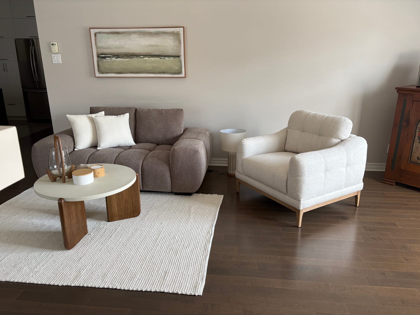 Customer photo review of LUCA - Fauteuil 39" crème