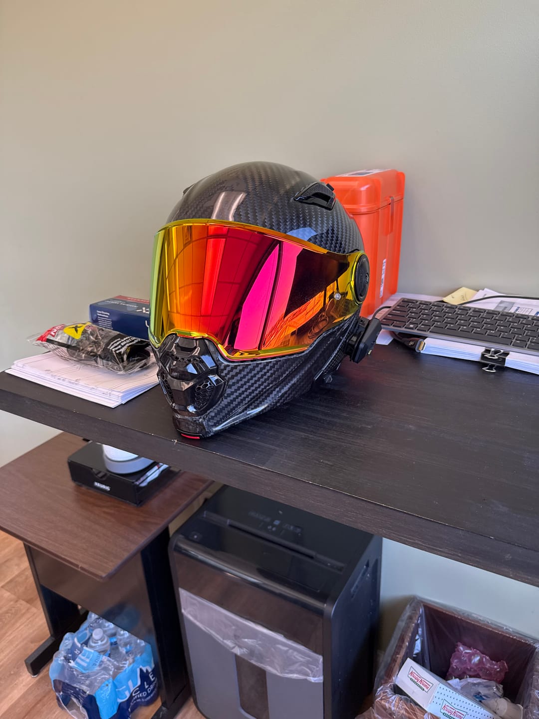 Customer photo review of D.O.T. & ECE Daytona C6 PRO- Grey Carbon Fiber