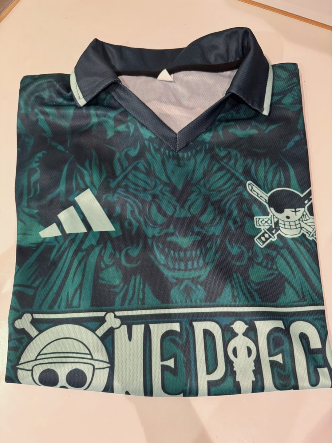 Customer photo review of Camiseta Capitán Levi