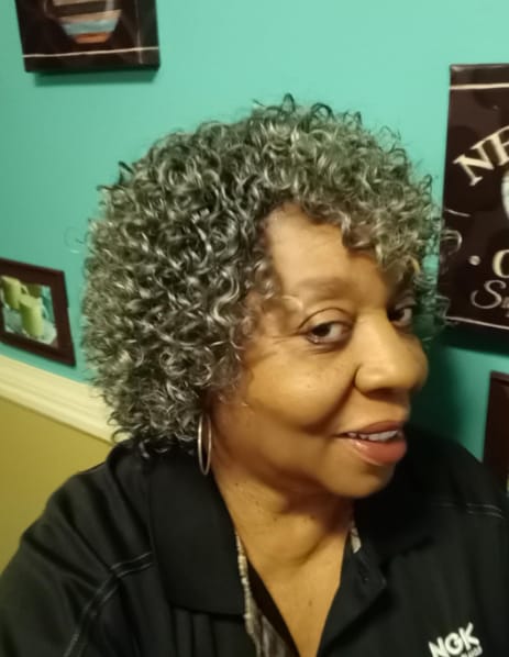 Customer photo review of Luvwin 5x5 Lace Salt And Pepper Short Spiral Curl Wig