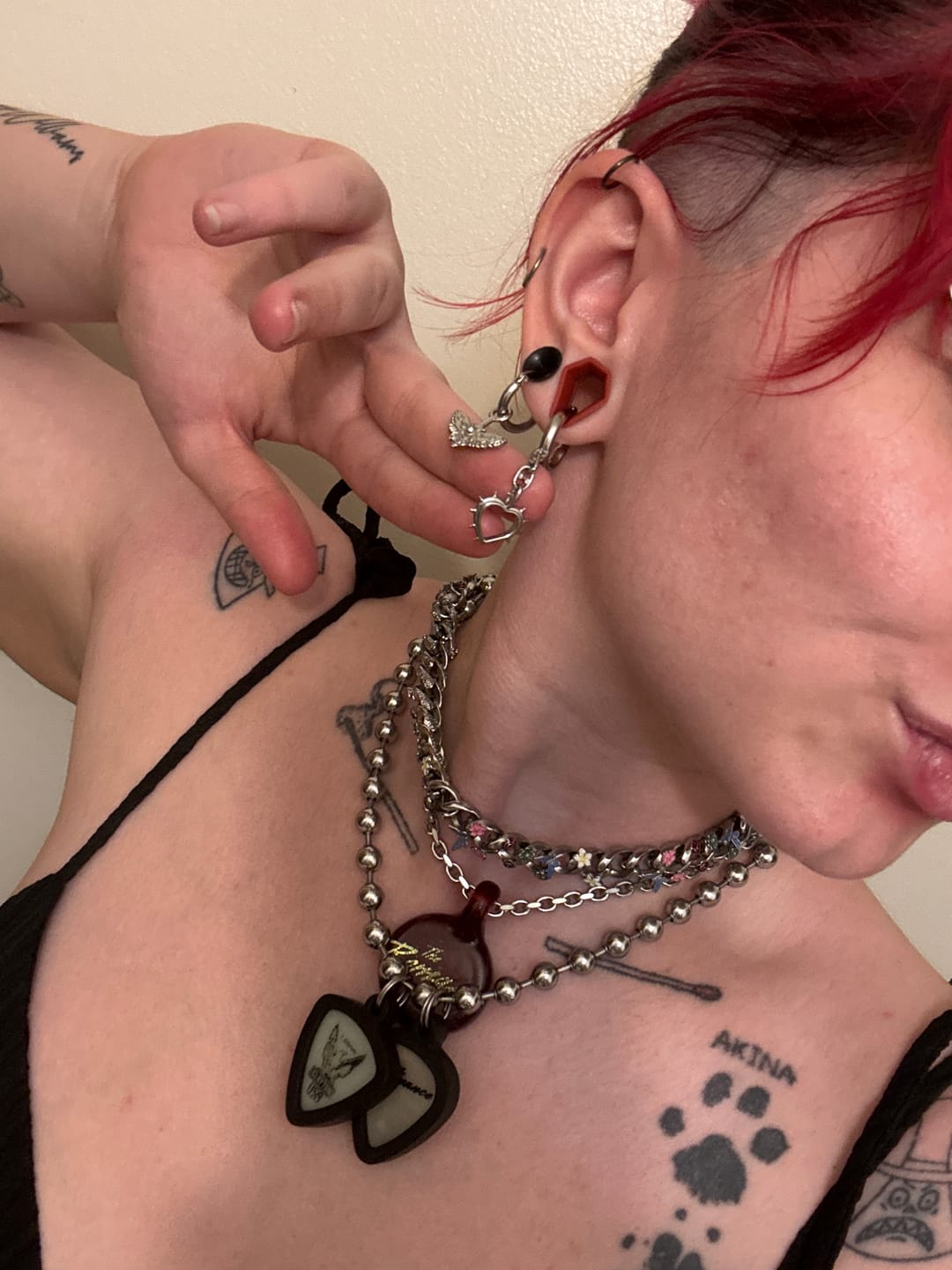 Customer photo review of BALL NECKLACE