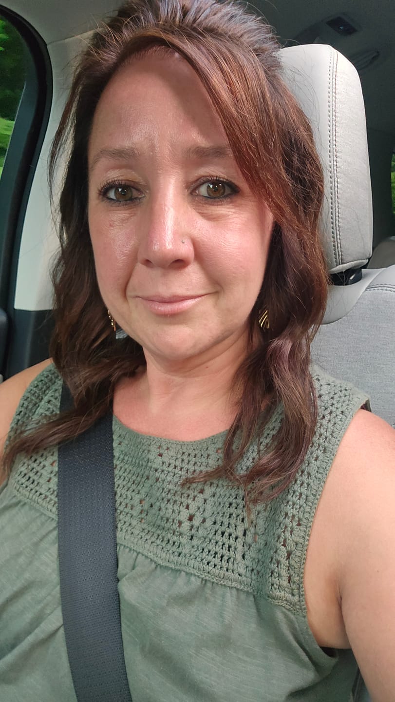 Customer photo review of Adrianna Light Volume Hair Topper