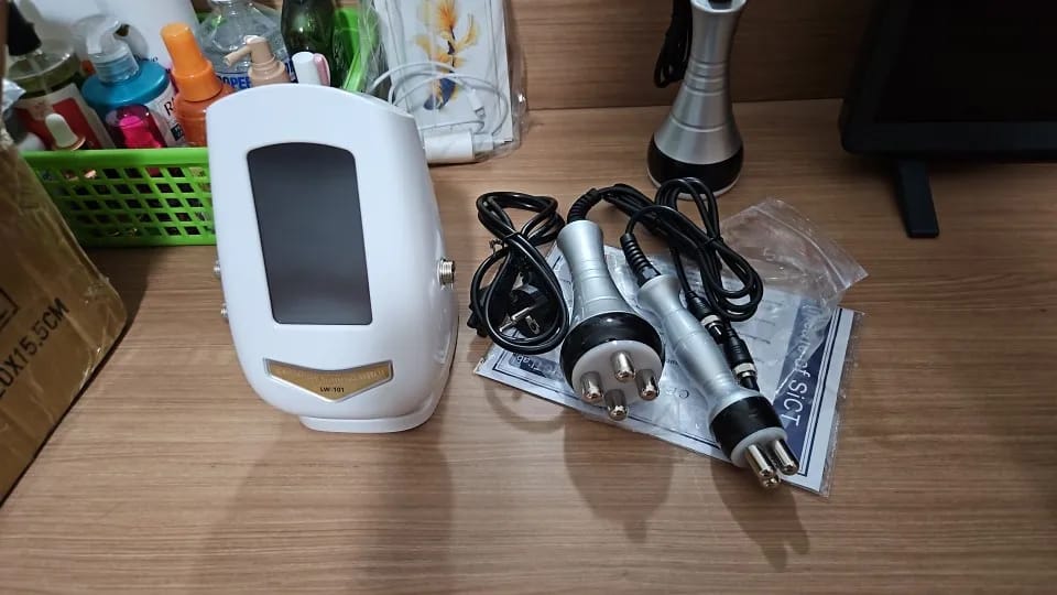 Customer photo review of AUS 40K™ Cavitation RF Slimming Machine