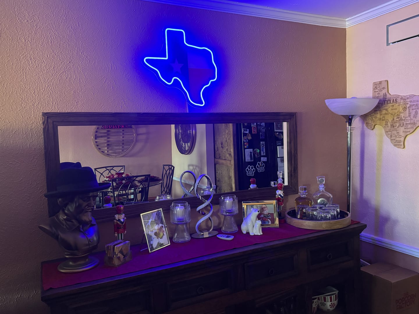 Customer photo review of Texas LED USB Neon Signs Iconic Texas Wall Decor for Garages Man Cave