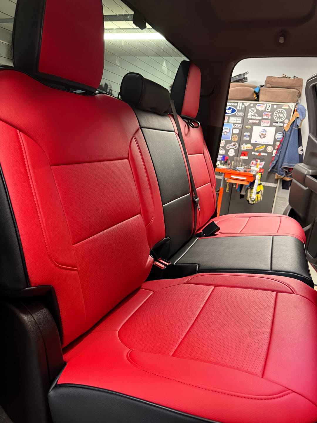 Customer photo review of 2019+ Chevrolet Silverado Premium Custom Leather Seat Covers