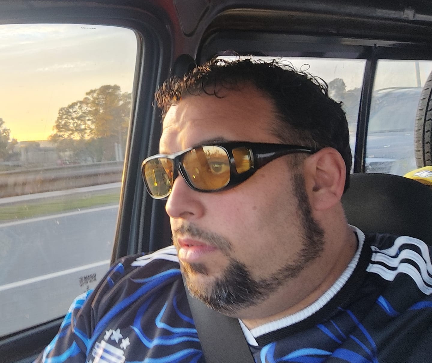 Customer photo review of Anteojos Antiencandilantes ARVANO™