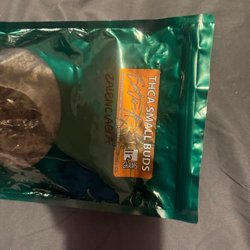 Customer photo review of ZAlenciaga Exotic THCA Flower