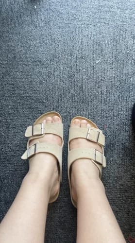 Customer photo review of Unisex Arizona Narrow Smooth Sandals