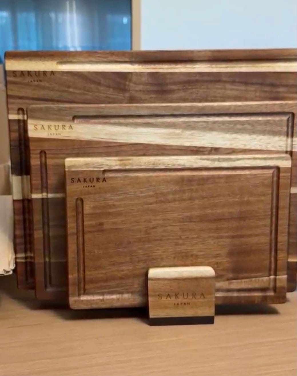 Customer photo review of Set X3 Tablas De Corte C/Base Sakura Sequence Edition Acacia