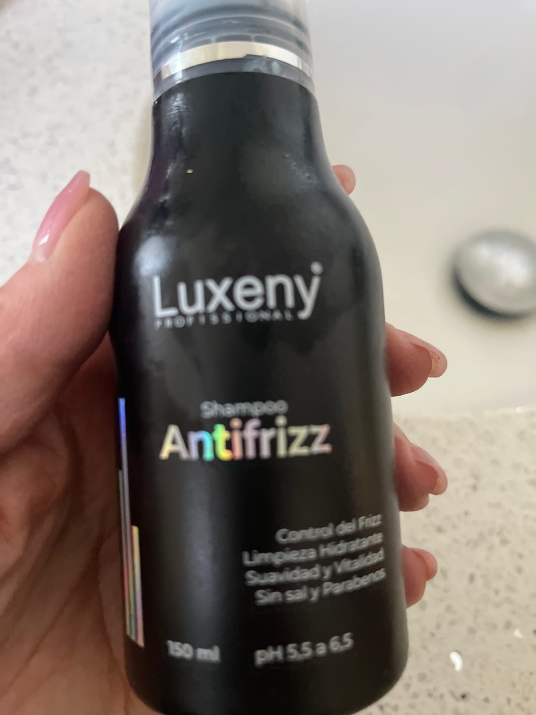 Customer photo review of Shampoo Antifrizz 150 ml