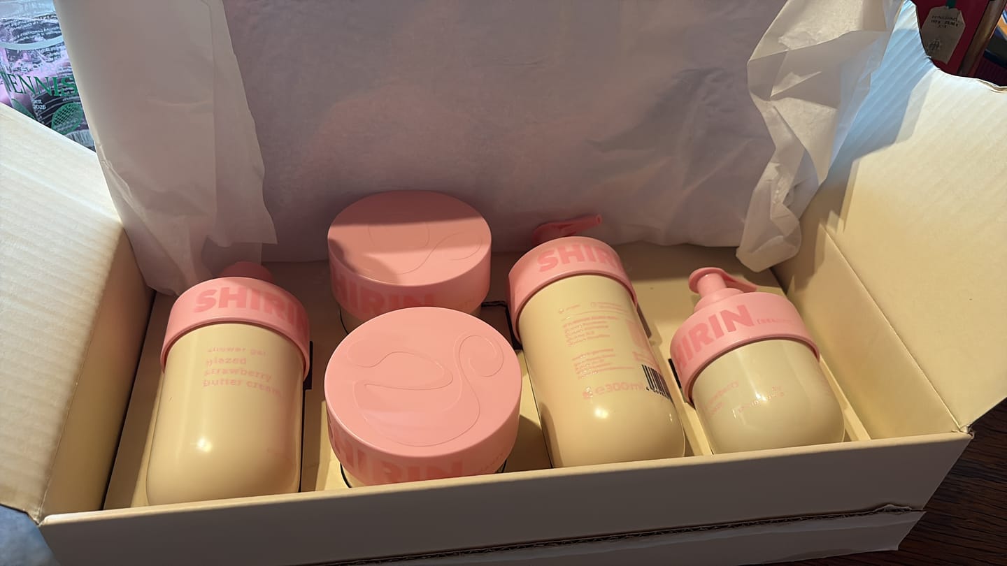Customer photo review of The Complete Bodycare - 5er Set Glazed Strawberry Butter Cream