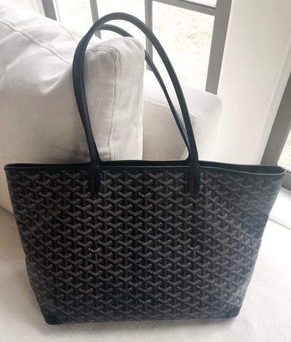 Customer photo review of Aurelle Zip Carryall