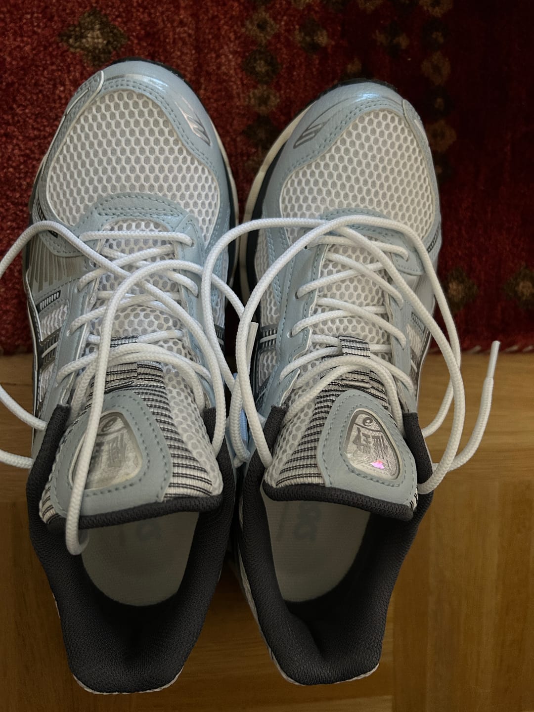 Customer photo review of GEL-KAYANO 12.1 - White Carrier Grey