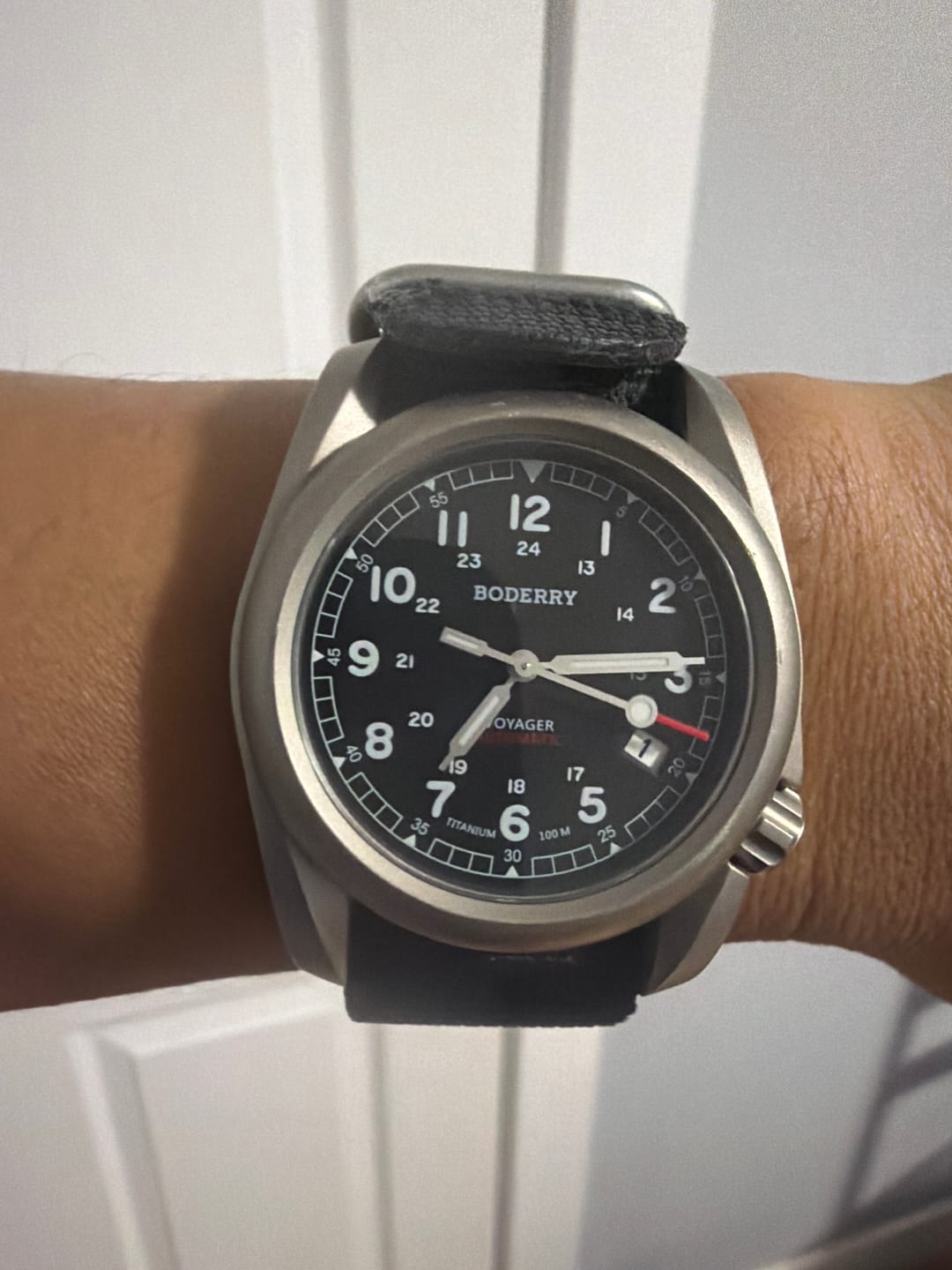 Customer photo review of VOYAGER - 100M Waterproof Titanium Automatic Field Watch | Black