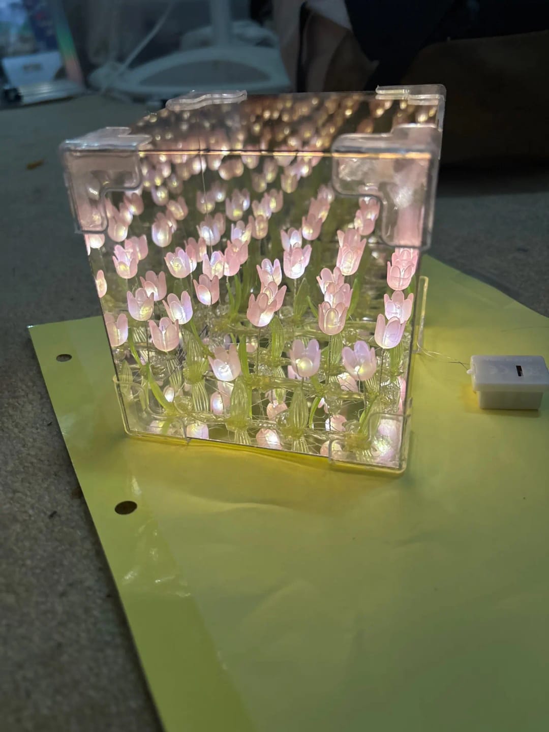 Customer photo review of Lampara Jardin Infinito De Flores Tulipanes Veladora