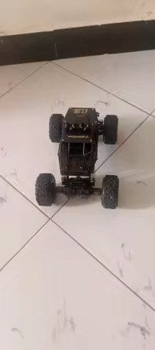 Customer photo review of Ferngesteuerter Offroad Truck RC Auto 4x4 | Allradantrieb Stoßdämpfer Geländewagen 1:12