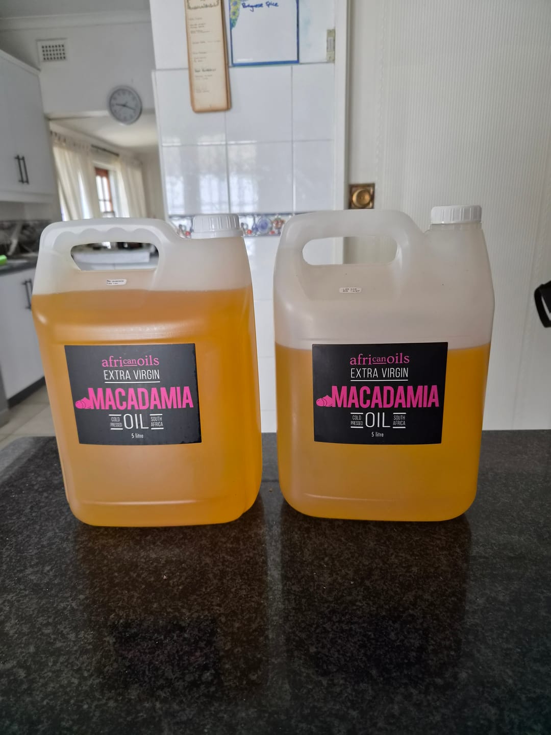Customer photo review of 5L Cold-Pressed Macadamia Oil - Mbombela