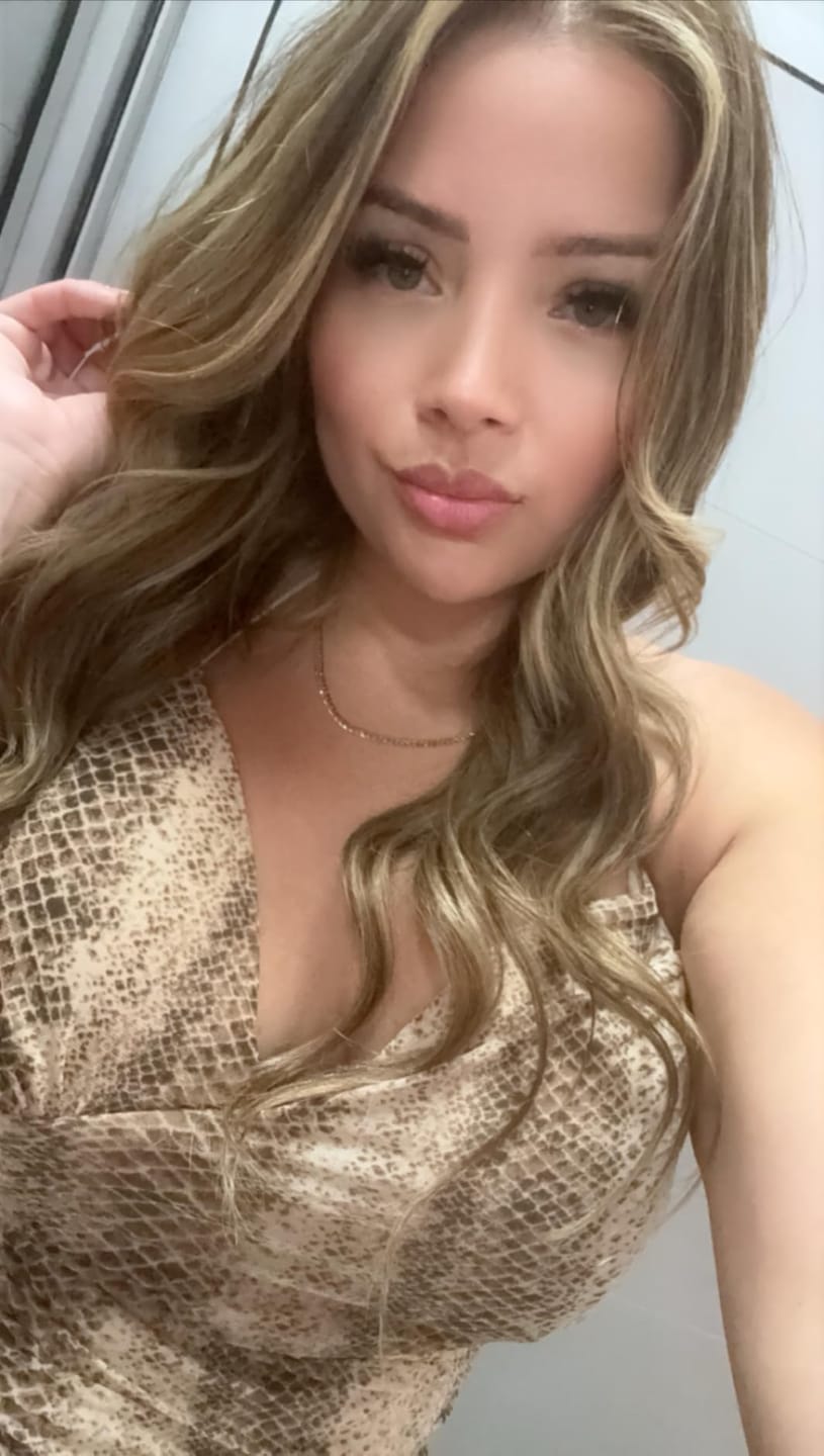 Customer photo review of 6x7 Inches Virgin Human Hair Toppers Mono Base Balayage Brown #4/4/27
