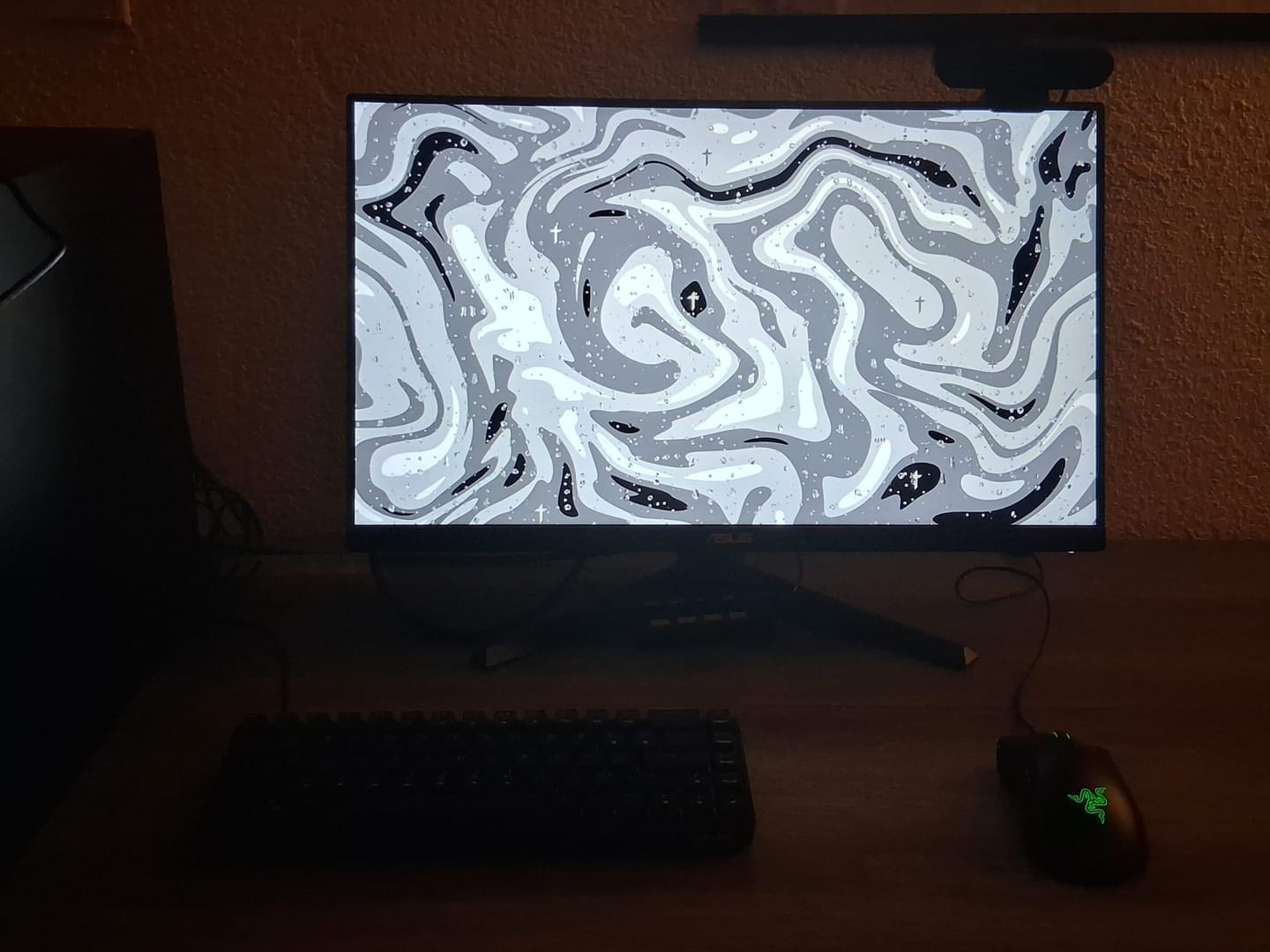Customer photo review of Liquid Wallpaper Bundle