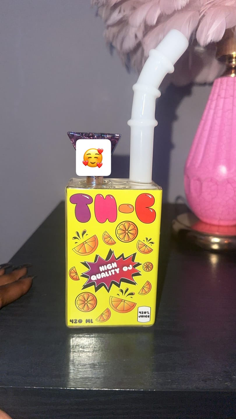 Customer photo review of JUICE BOX BONG