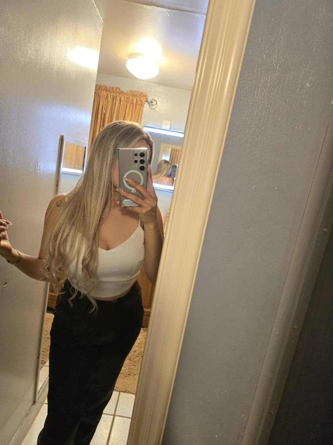 Customer photo review of 3x5 Inches Human Hair Toppers Mono Base Ombre Blonde #10/613
