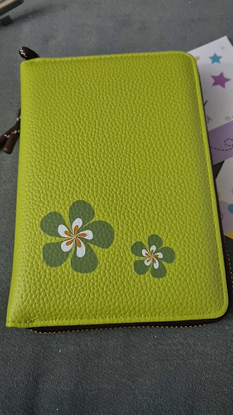 Customer photo review of Libreta de Ahorro con Cremallera A7