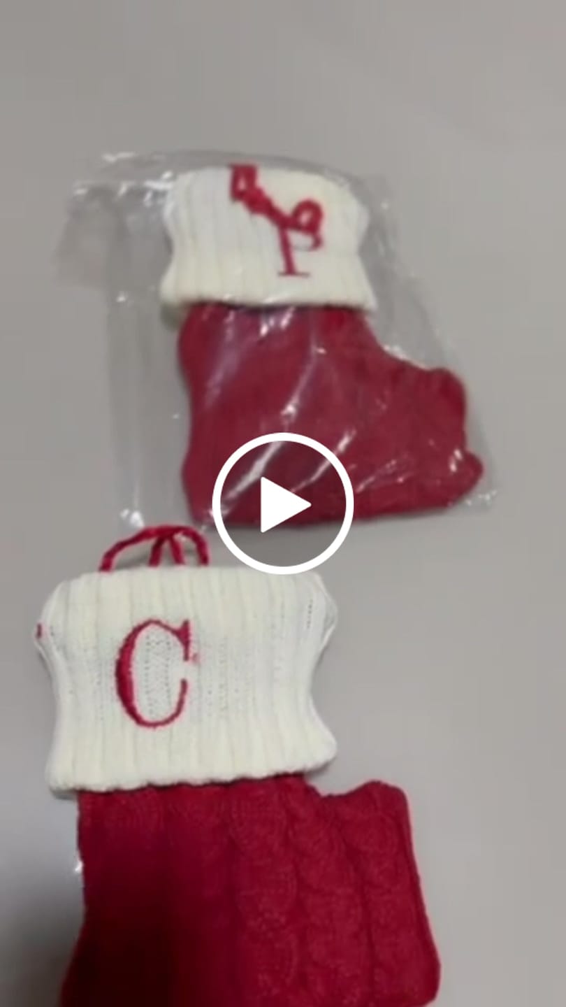 Customer video review of Decoração de Natal Meia com Letra do Alfabeto