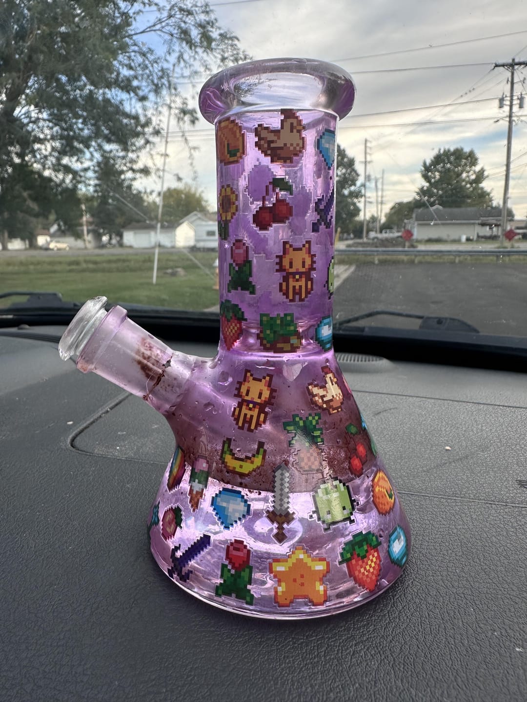 Customer photo review of VALLEY GAMER BONG 6”
