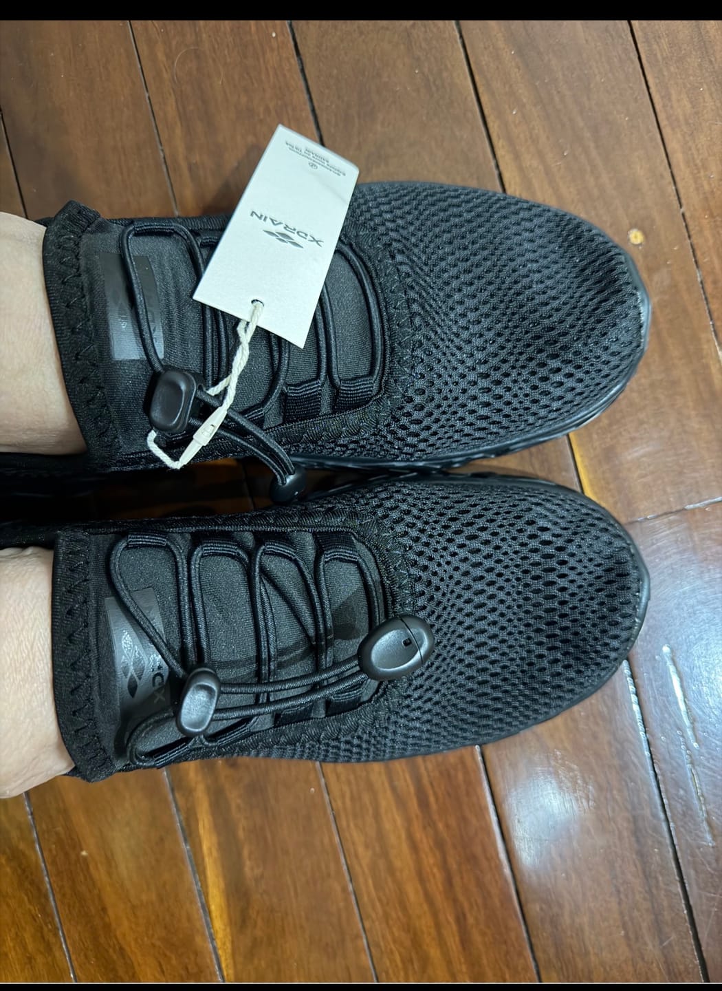 Customer photo review of Women's Xdrain Crew