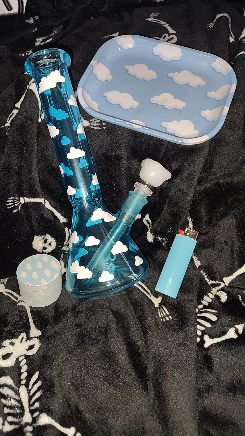 Customer photo review of CLOUD BONG 10"