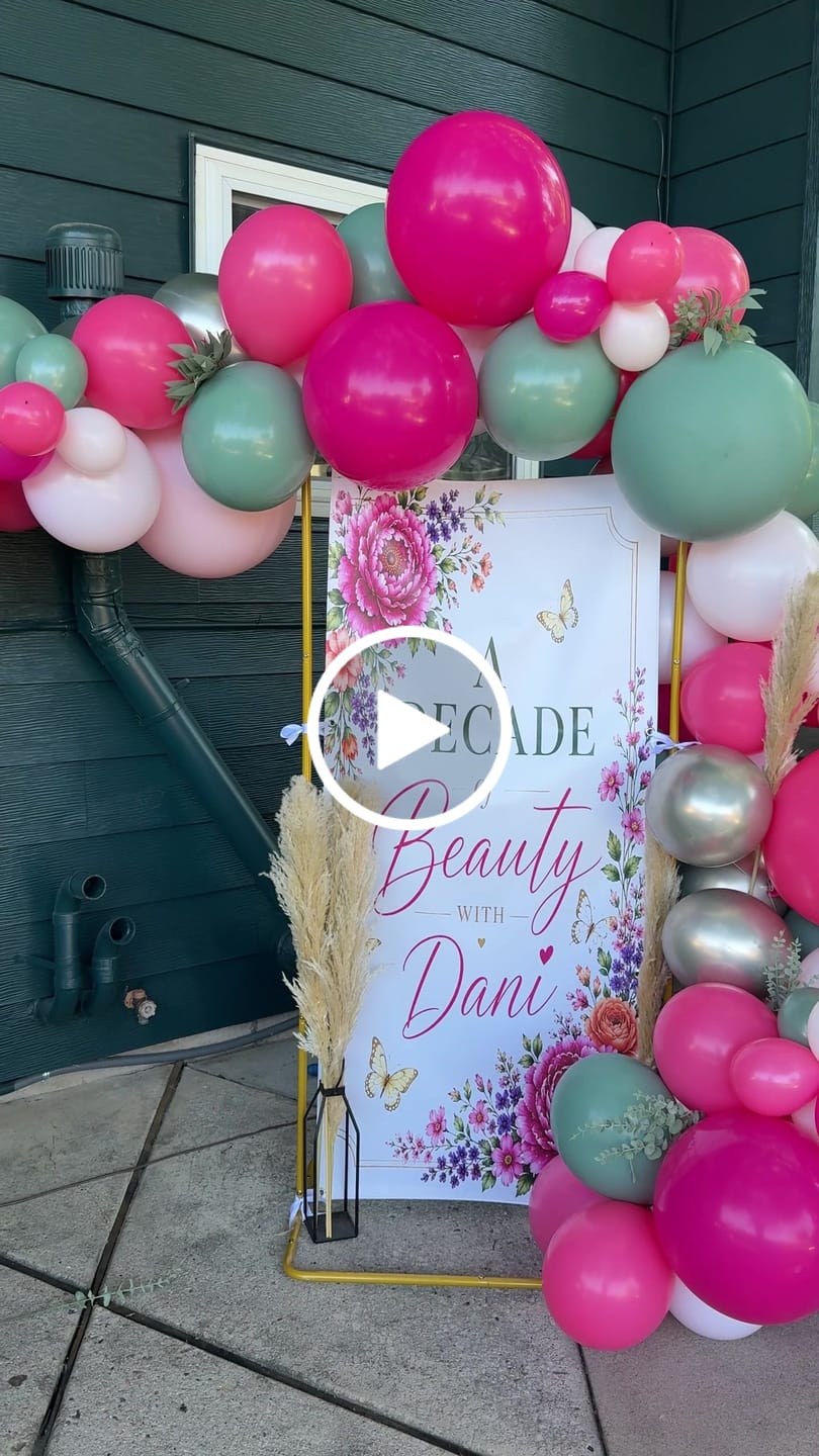 Customer video review of Create Your Own Balloon Garland Kit