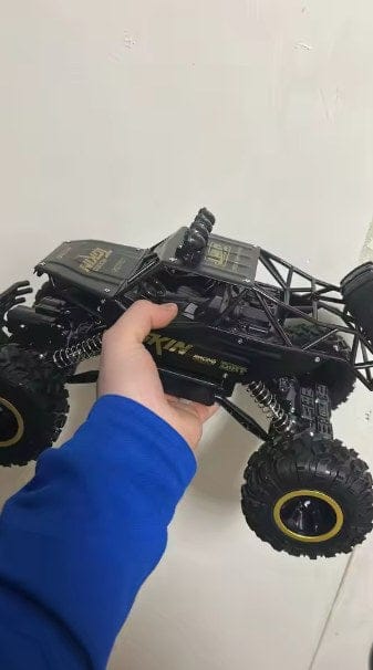 Customer photo review of Ferngesteuerter Offroad Truck RC Auto 4x4 | Allradantrieb Stoßdämpfer Geländewagen 1:12