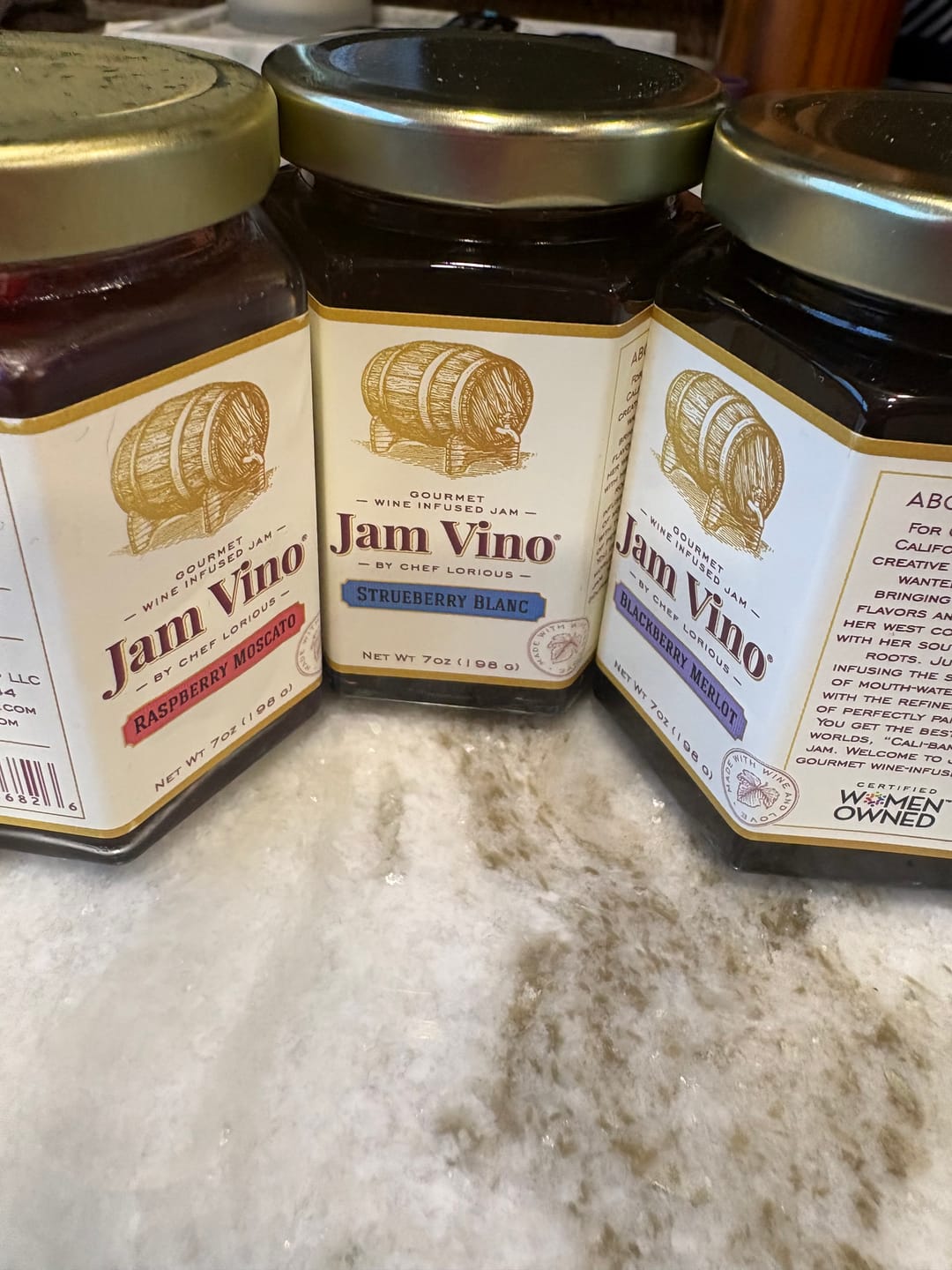 Customer photo review of Jam Vino Deluxe Gift Set