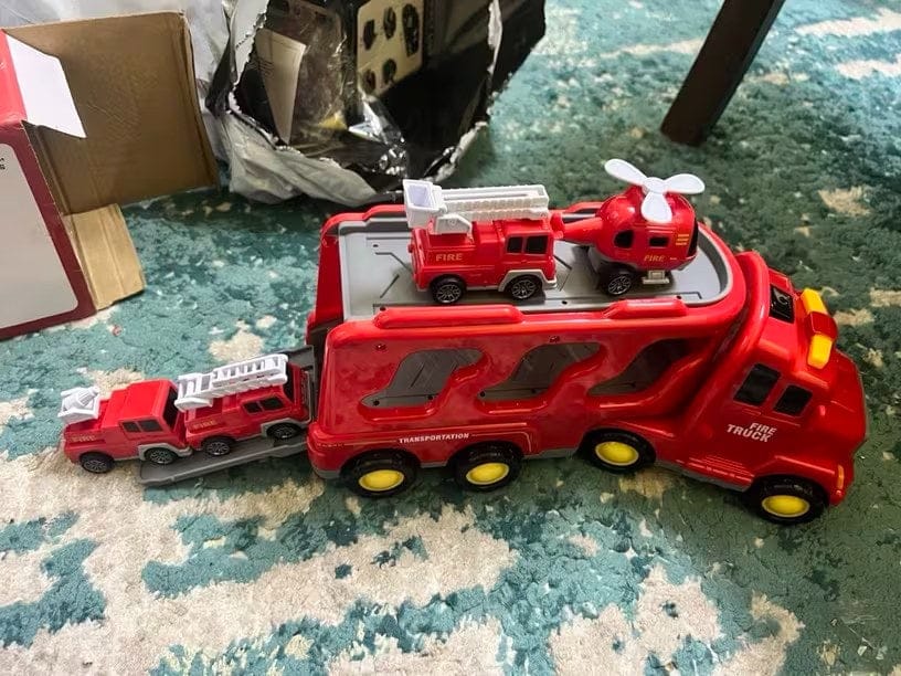 Customer photo review of Spielzeug LKW mit Licht und Sound | Transporter Set 4 Mini Autos Kinder