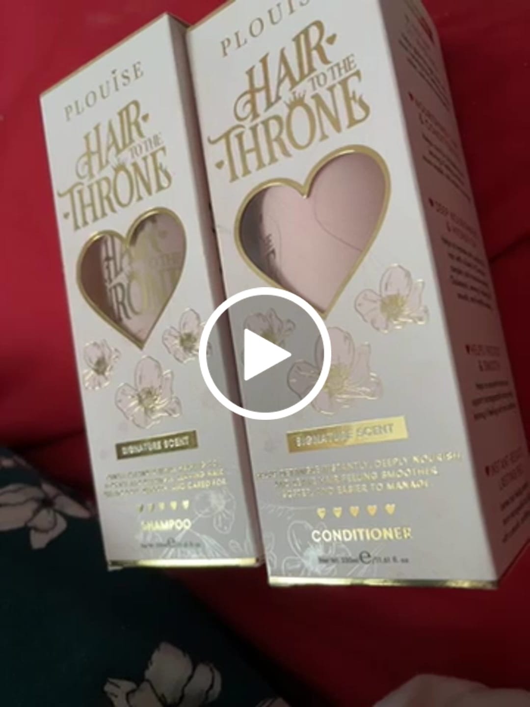 Customer video review of Signature Scent Shampoo & Conditioner Set